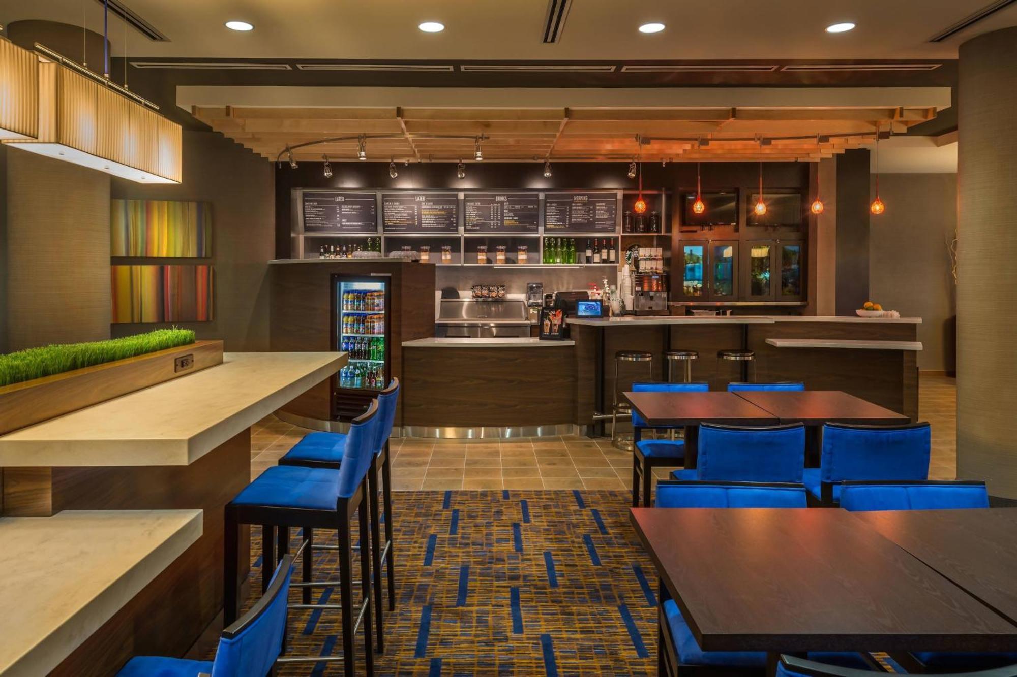 Courtyard By Marriott Reno Downtown/Riverfront Buitenkant foto