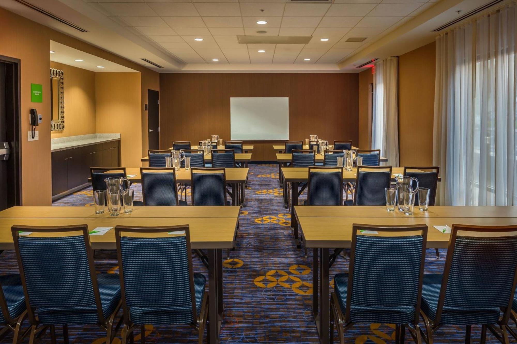 Courtyard By Marriott Reno Downtown/Riverfront Buitenkant foto