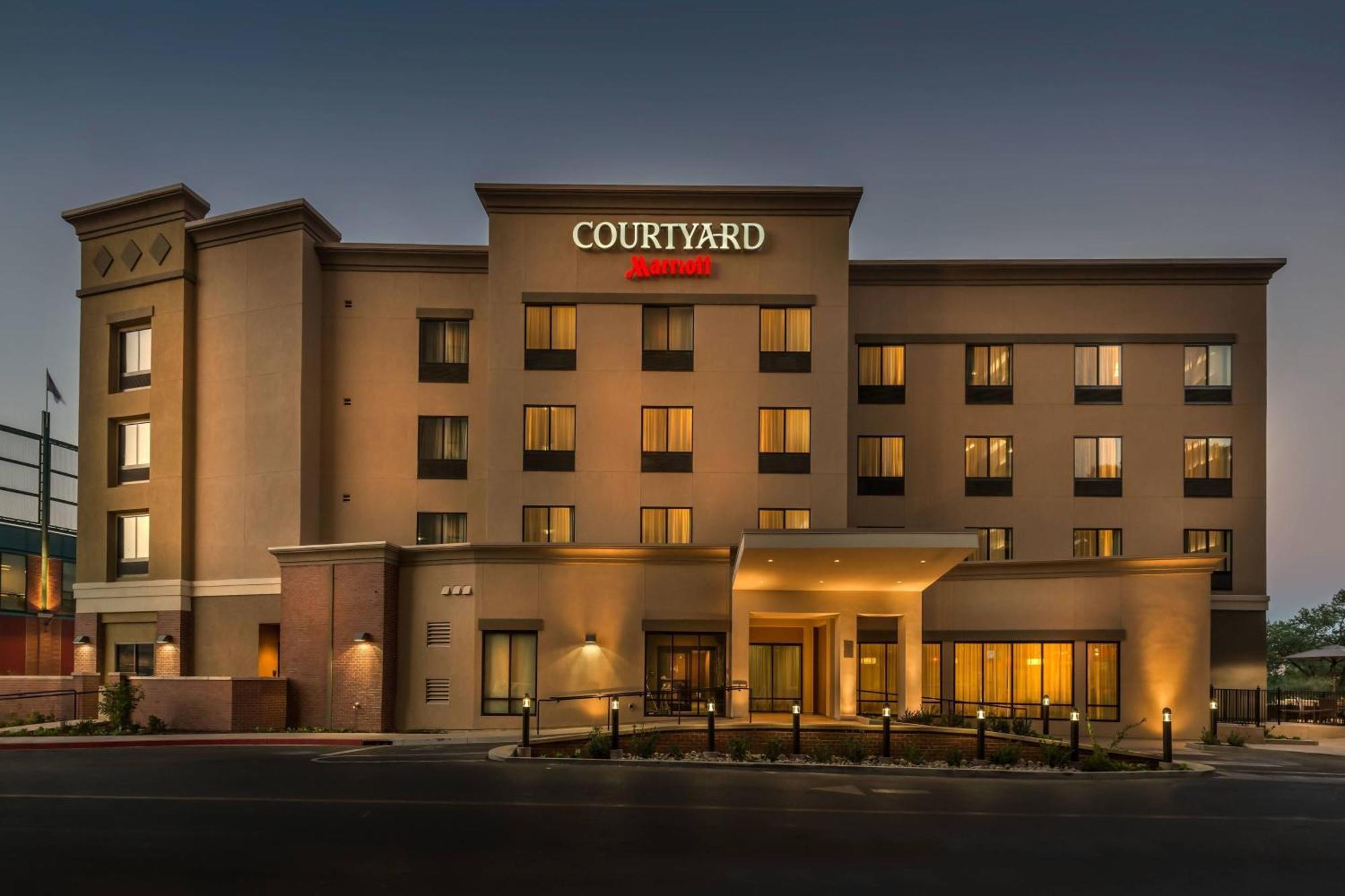 Courtyard By Marriott Reno Downtown/Riverfront Buitenkant foto